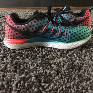 Nike Zoom Elite 8