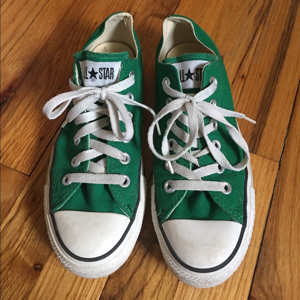Lightly Worn Women's Size 7 Dark Green Converse