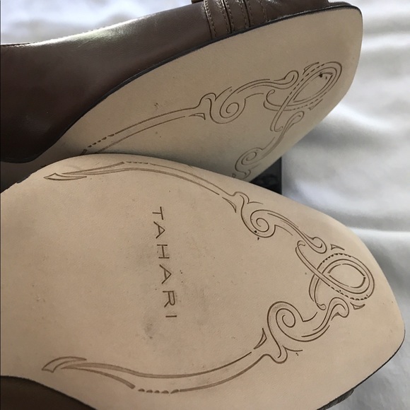 Shoes - Picture 3 of 3