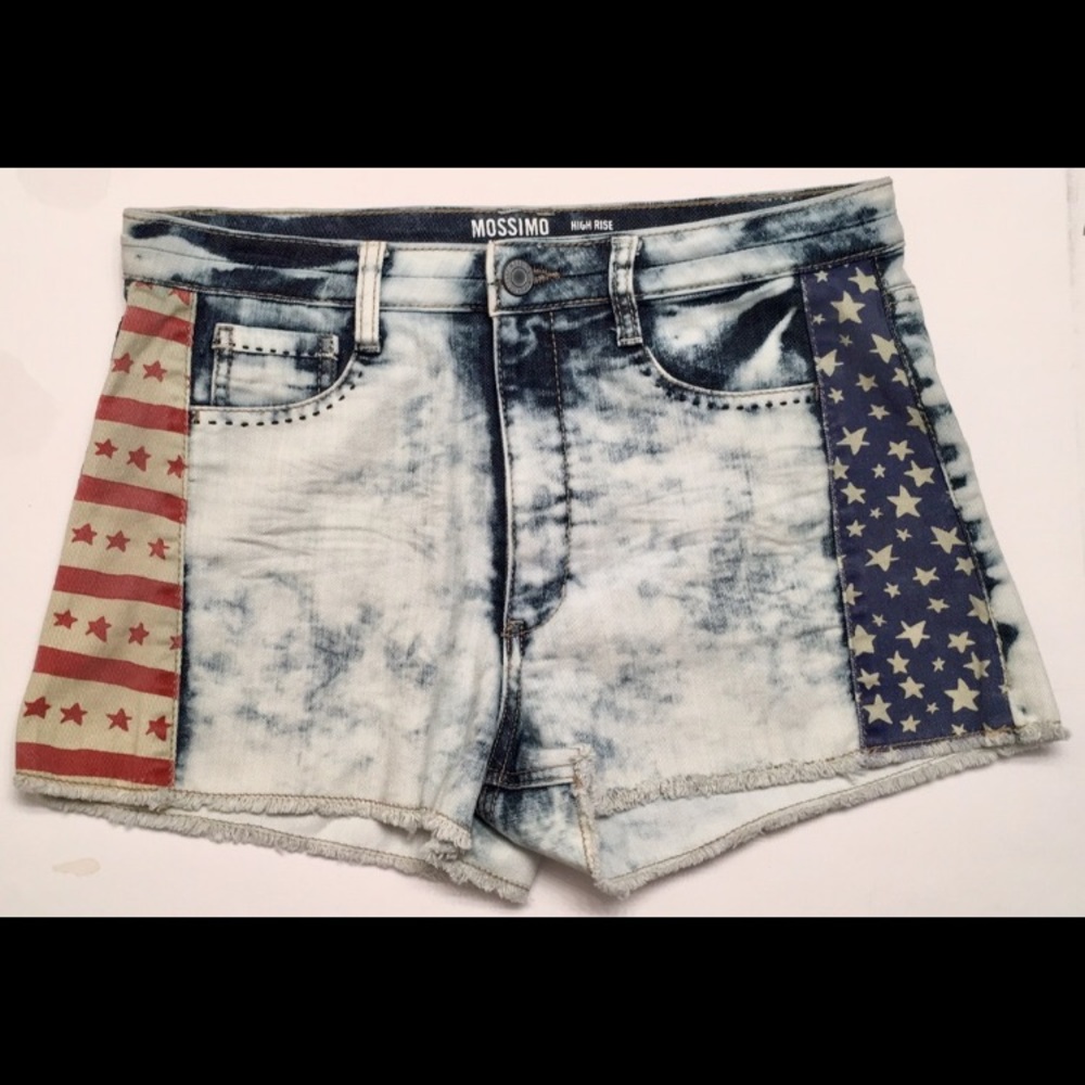 CUTE AMERICA SHORTS