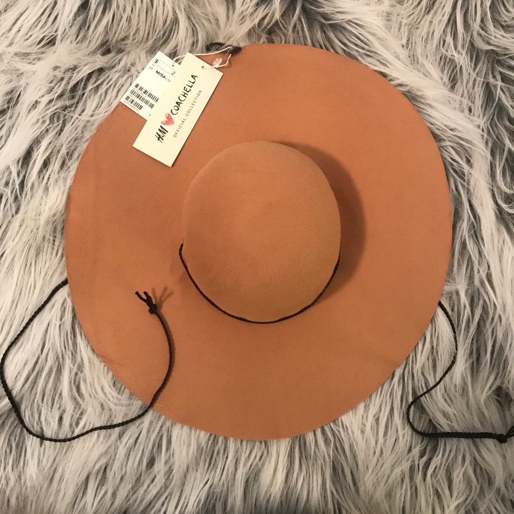H & M special edition Coachella floppy felt hat