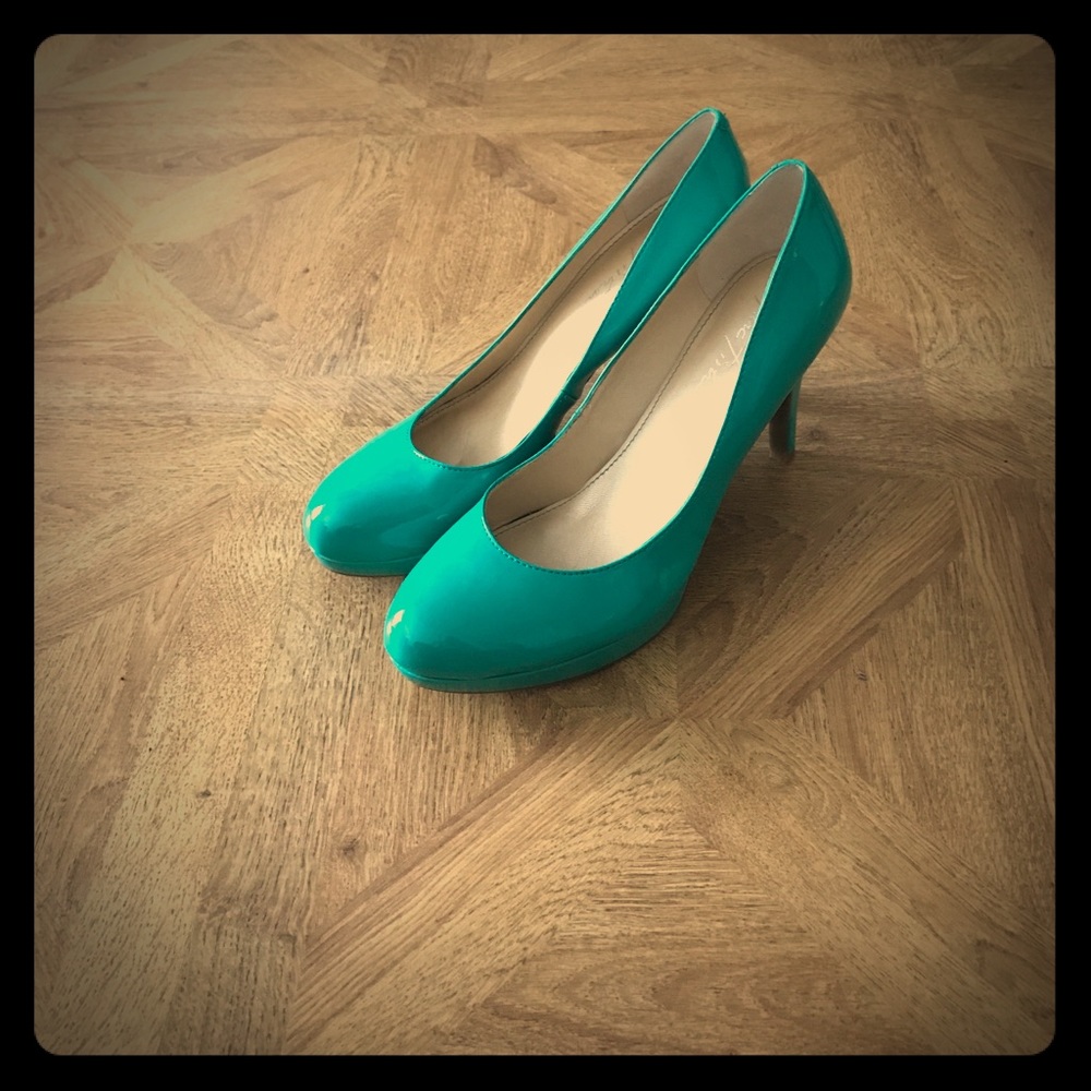 Marc Fisher never been worn heels