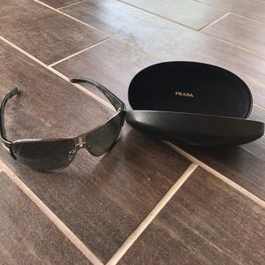 Men's Authentic Prada Aviator Sunglasses