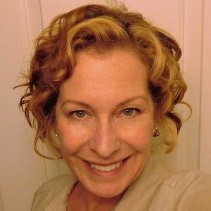 Meet your Posher, Jeanette