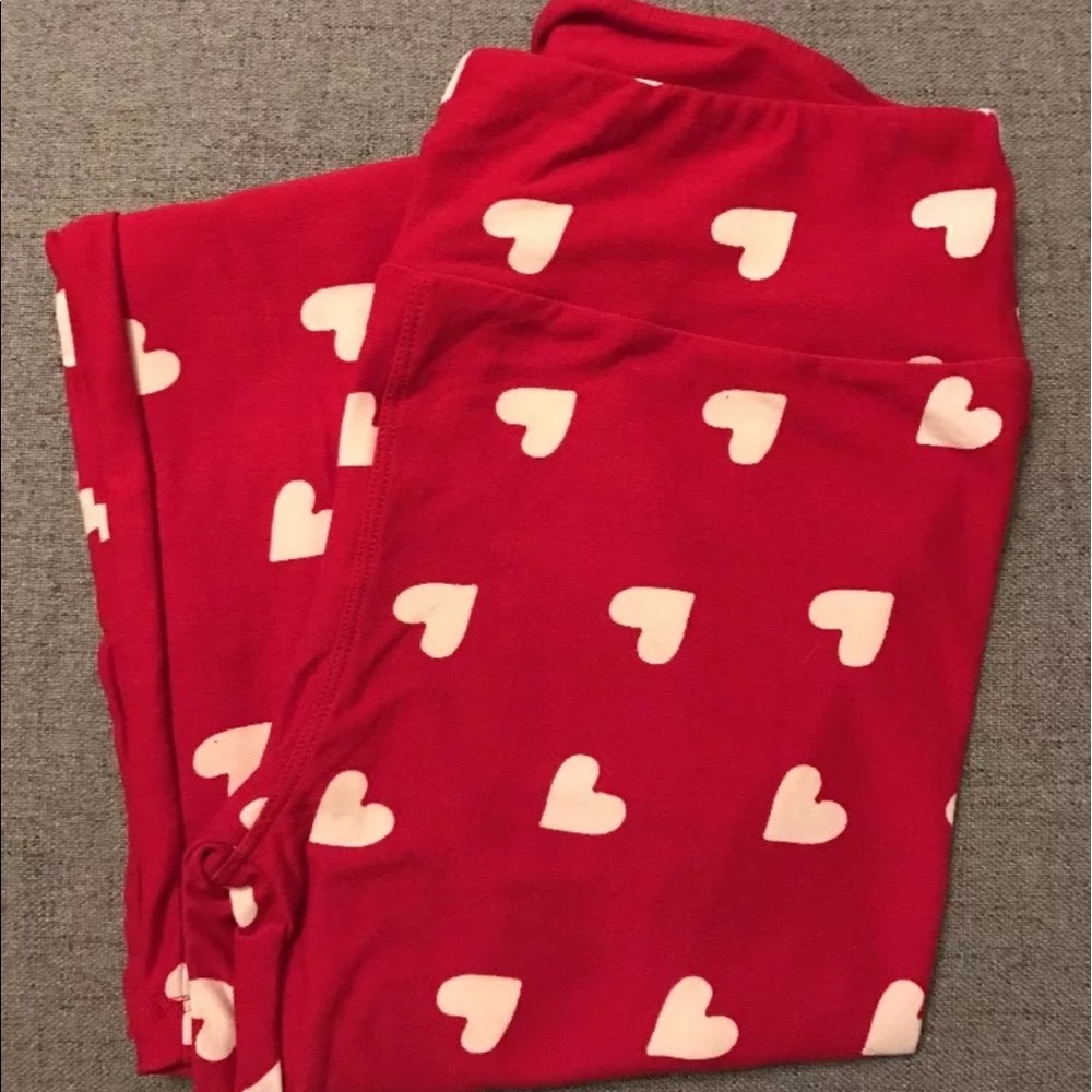 ❤️👉🏻LuLaRoe Valentines Day Leggings