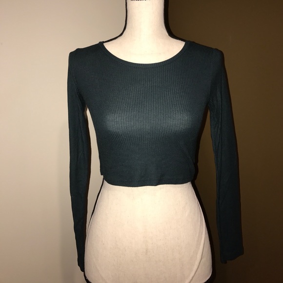 Topshop Tops - TOPSHOP ribbed crop top size US 2