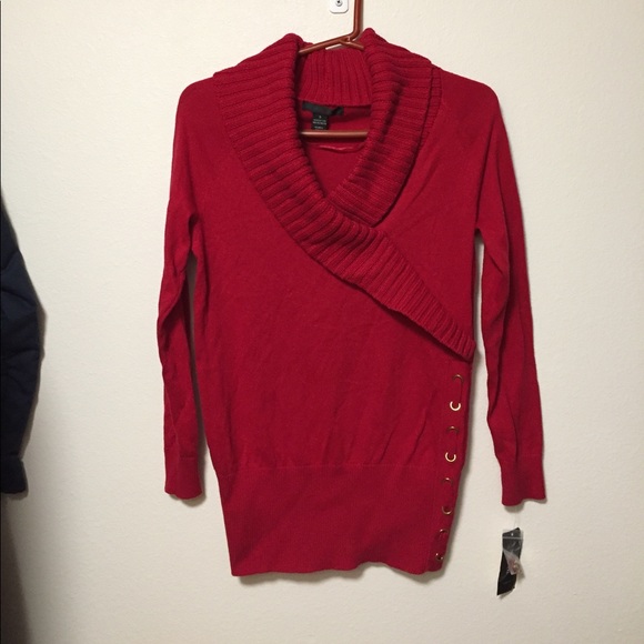 Red Sweater - Picture 3 of 6