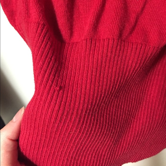 Red Sweater - Picture 6 of 6