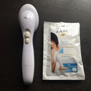 Dove SkinVitalizer Cleansing Massager & Refill