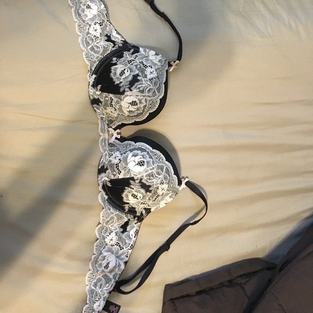 Victoria's Secret push up bra