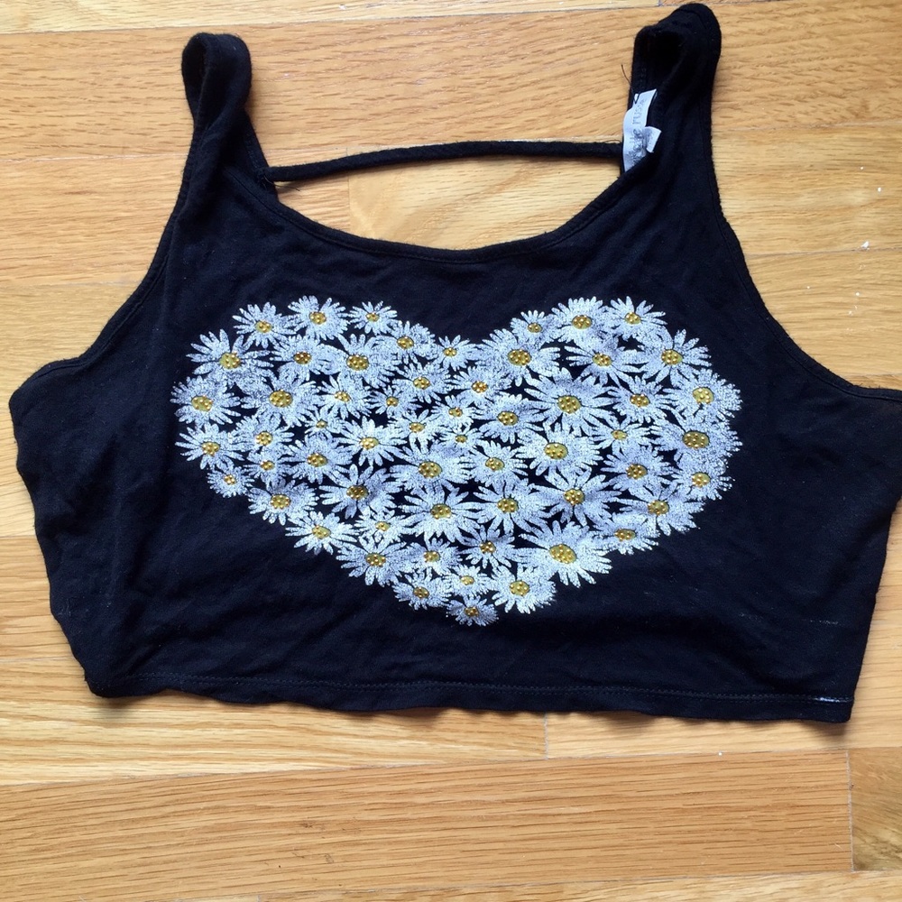 Charlotte Russe Black Daisy Crop Top