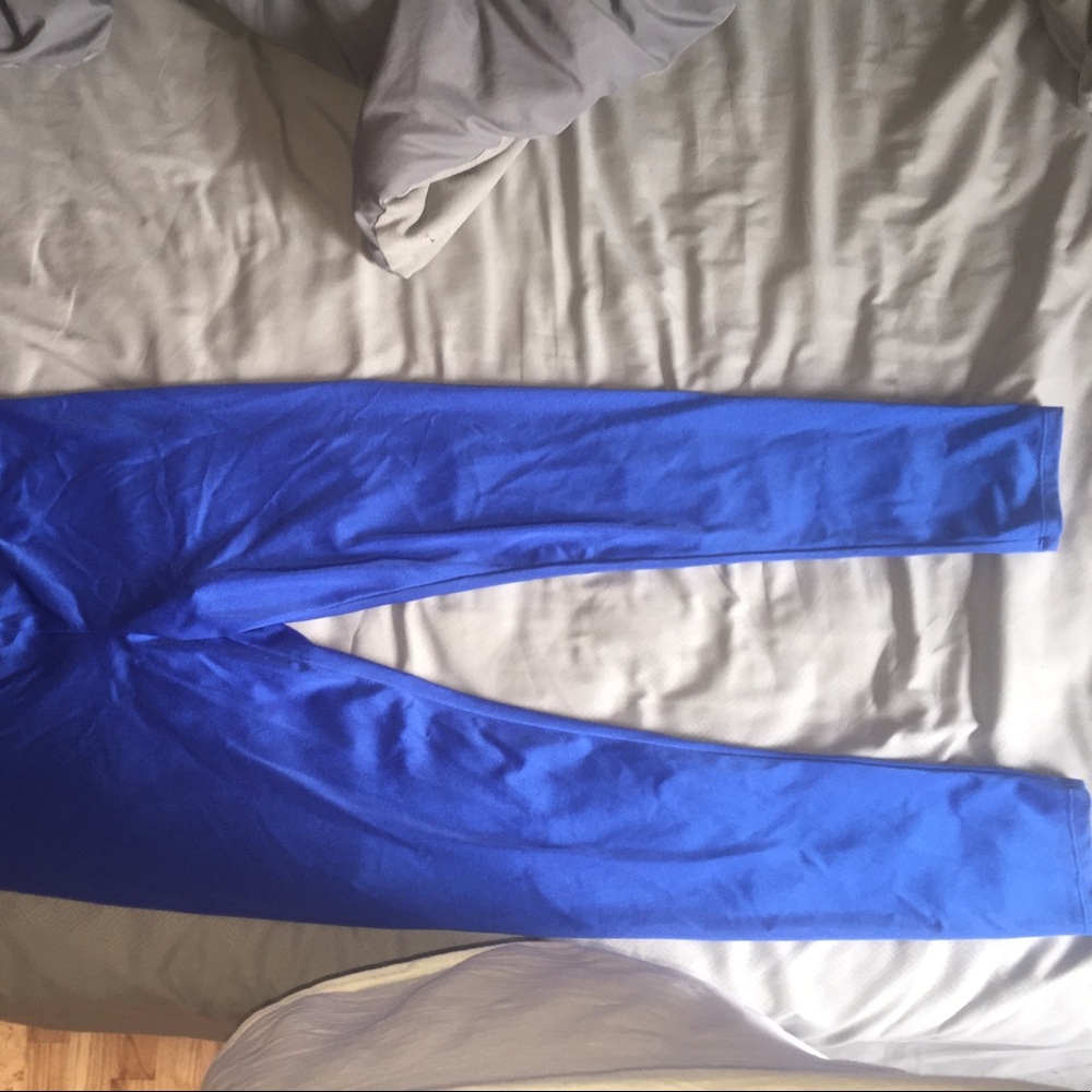 Victoria secret leggings!