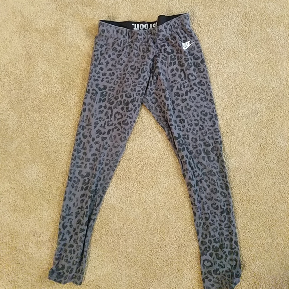 Nike leggings