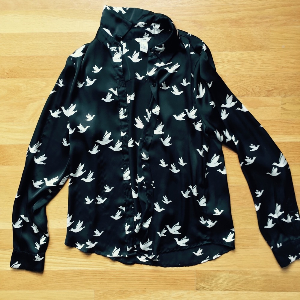 H&M Button Up Satin Bird Blouse