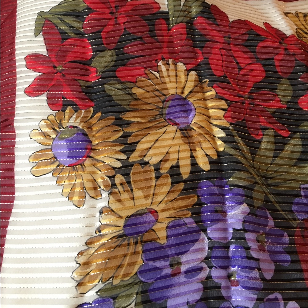 Silk scarf, with vibrant floral motif