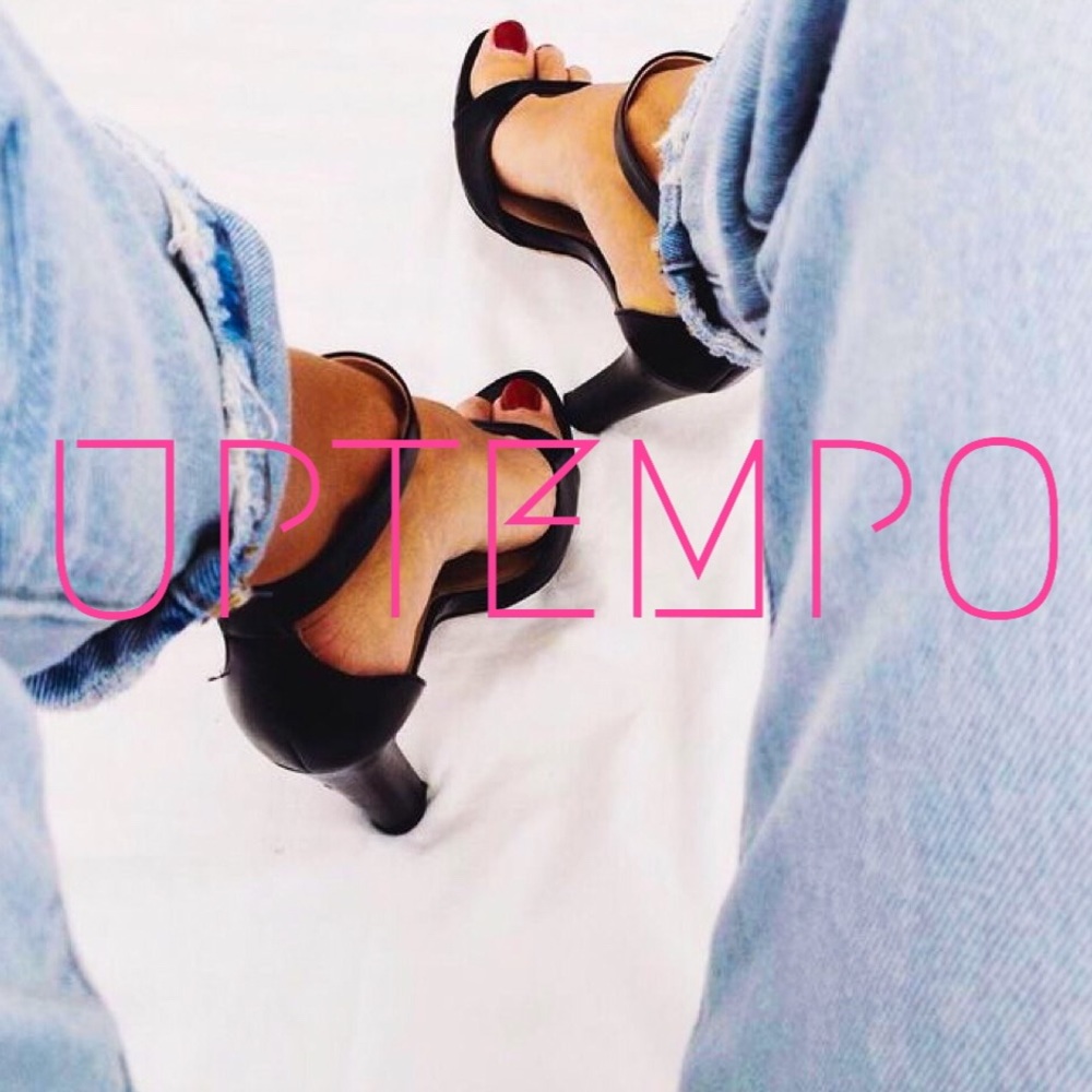 BOOKMARK MY CLOSET🔥