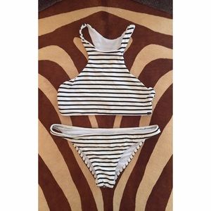 Billabong Bikini Set