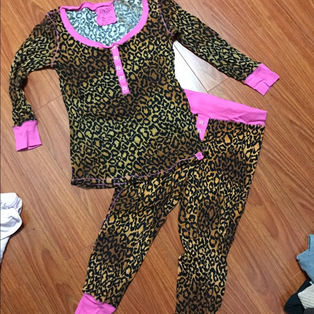 Sleep set victoria secret