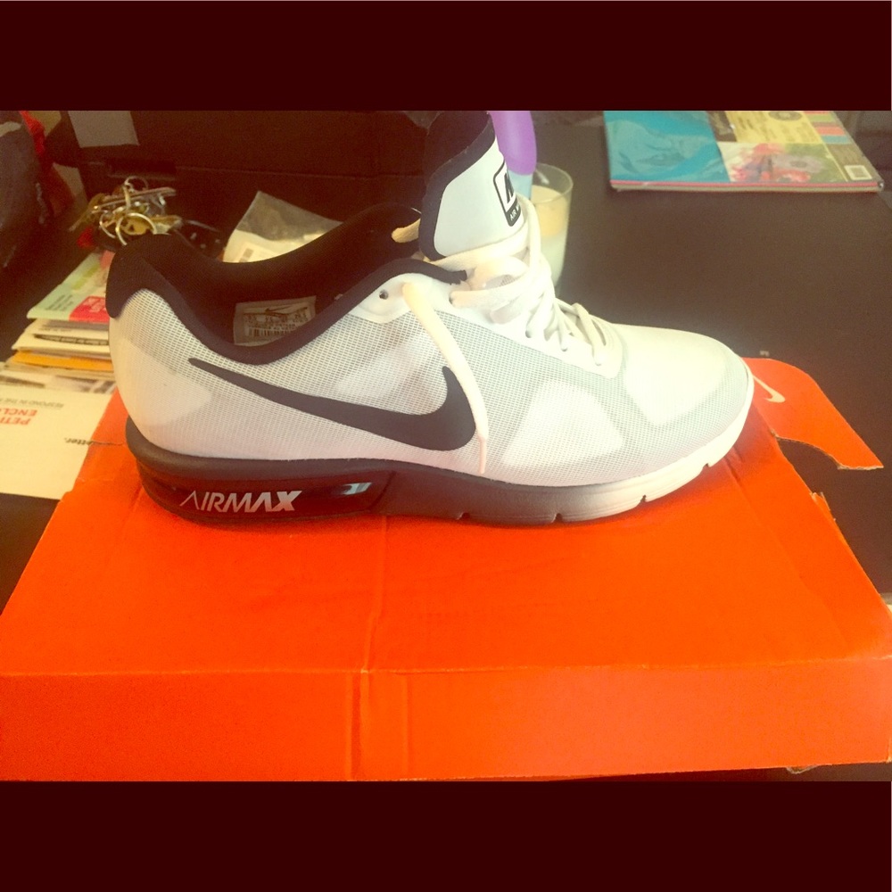 AirMax Sequent