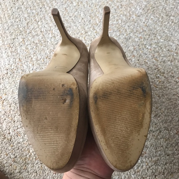 NINE WEST NUDE HEELS - Picture 4 of 4