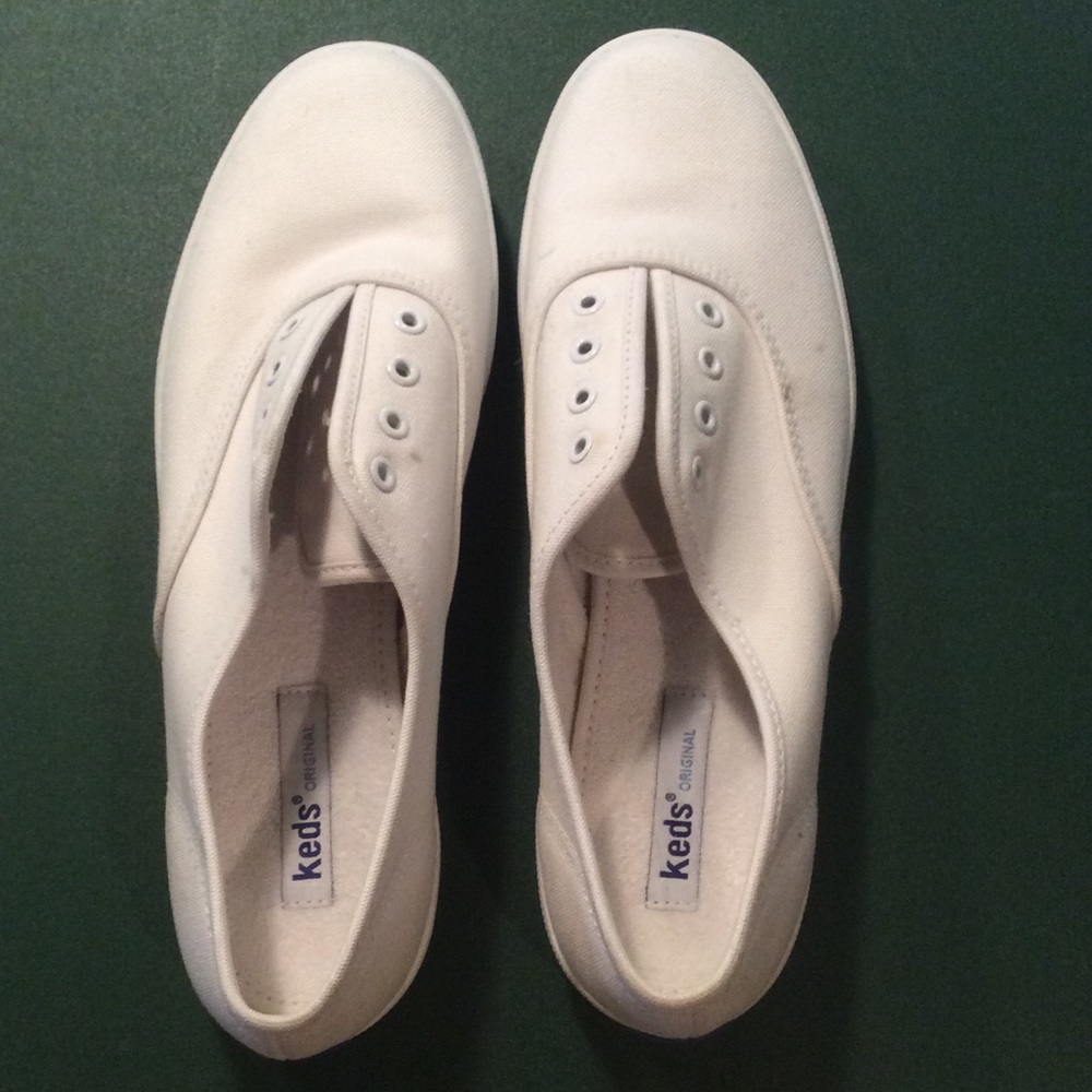 Keds original white shoes
