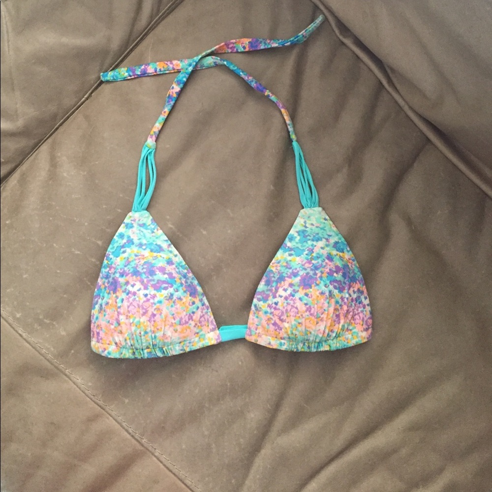 Swim B bathing suit top