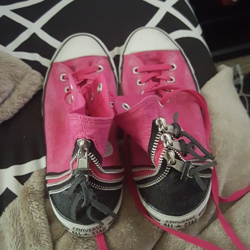 Converse shoes