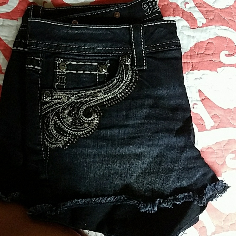 Miss me shorts