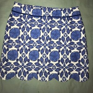 Vineyard Vines printed scalloped skirt