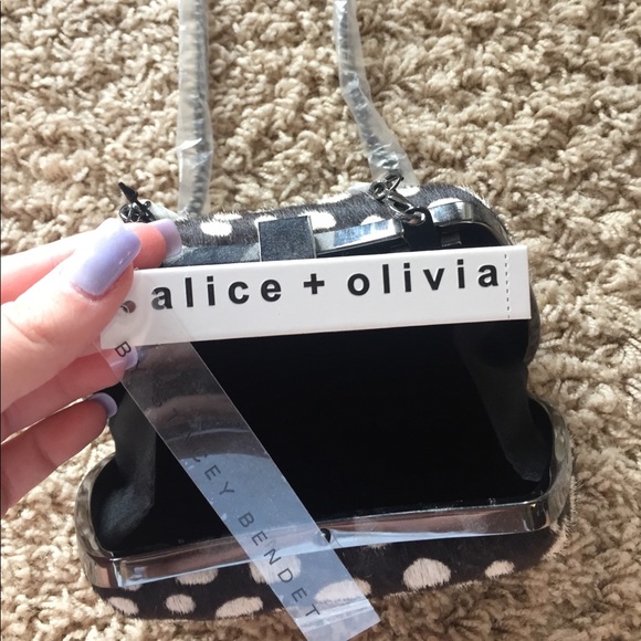alice and olivia small cross body clutch - Picture 4 of 4