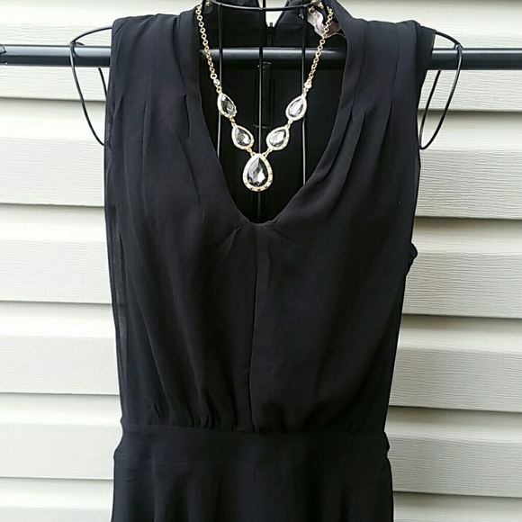 LITTLE BLACK DRESS by Forever 21 - Picture 2 of 8