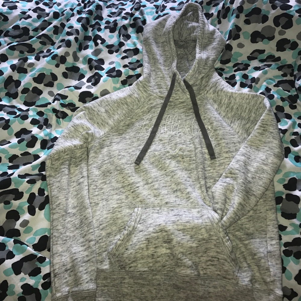 Pull-over hoodie
