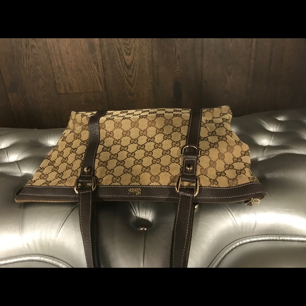 Gucci handbag