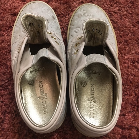 🎉HOST PICK🎉Authentic LV Kids sneakers 👟 2016 - Picture 7 of 8