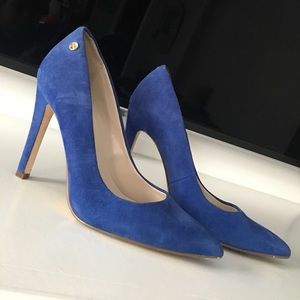 Calvin Klein Brady Pumps