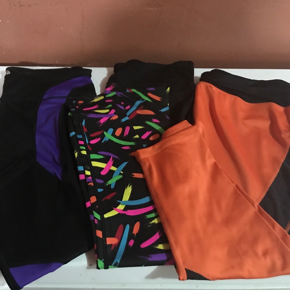 3 pair of workout tights Bundle!