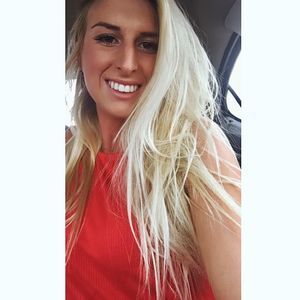 Meet your Posher, Marissa