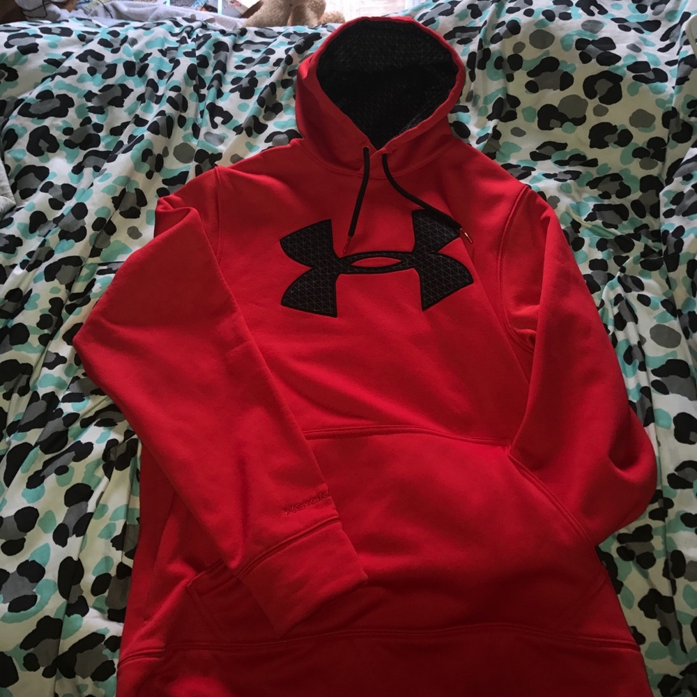 Pull over hoodie