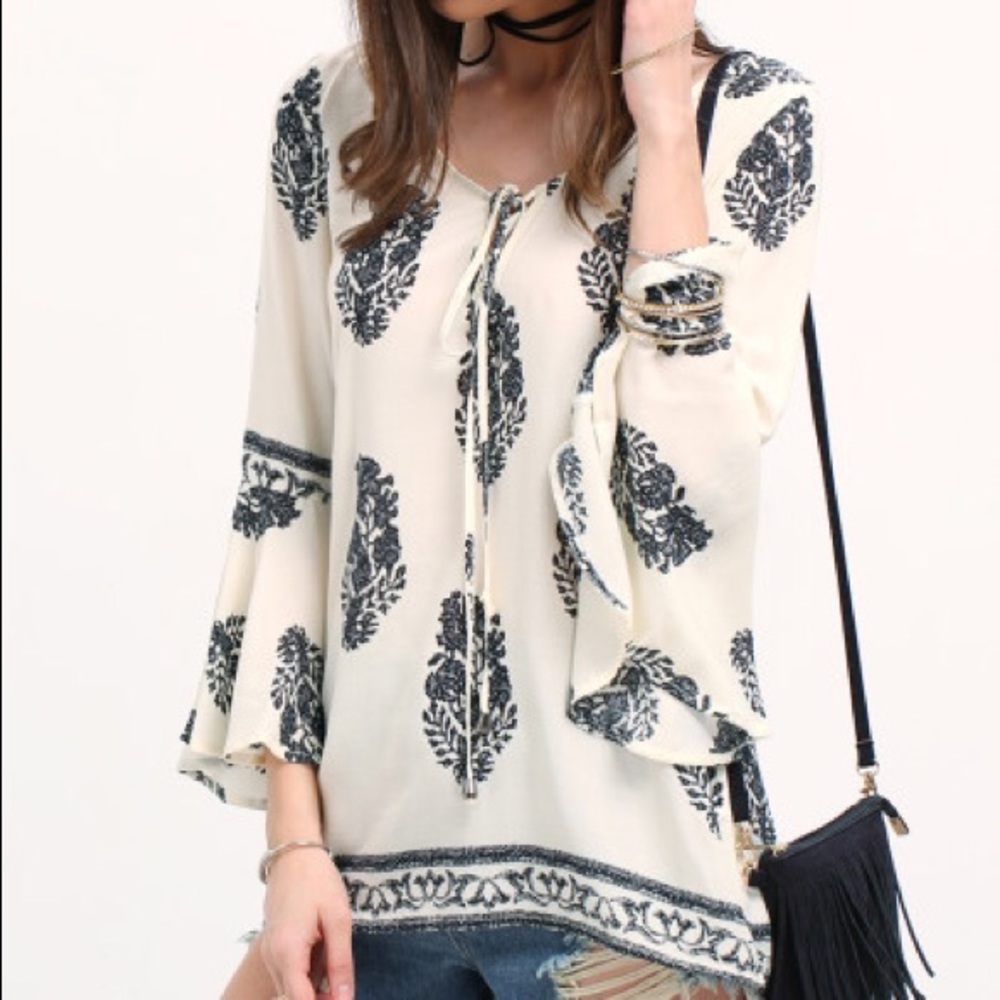 ☀️Adorable printed top☀️