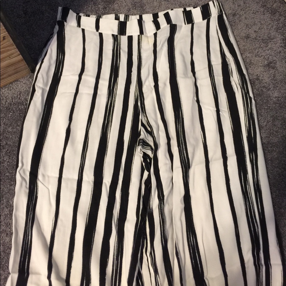 Crop fun pants