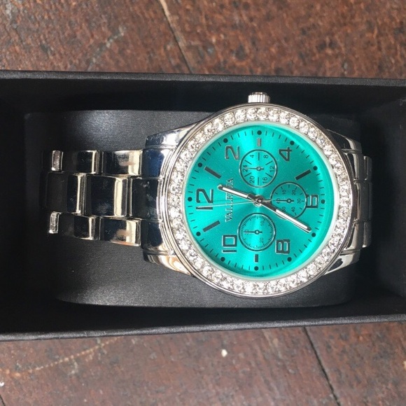 Watch - Picture 2 of 2