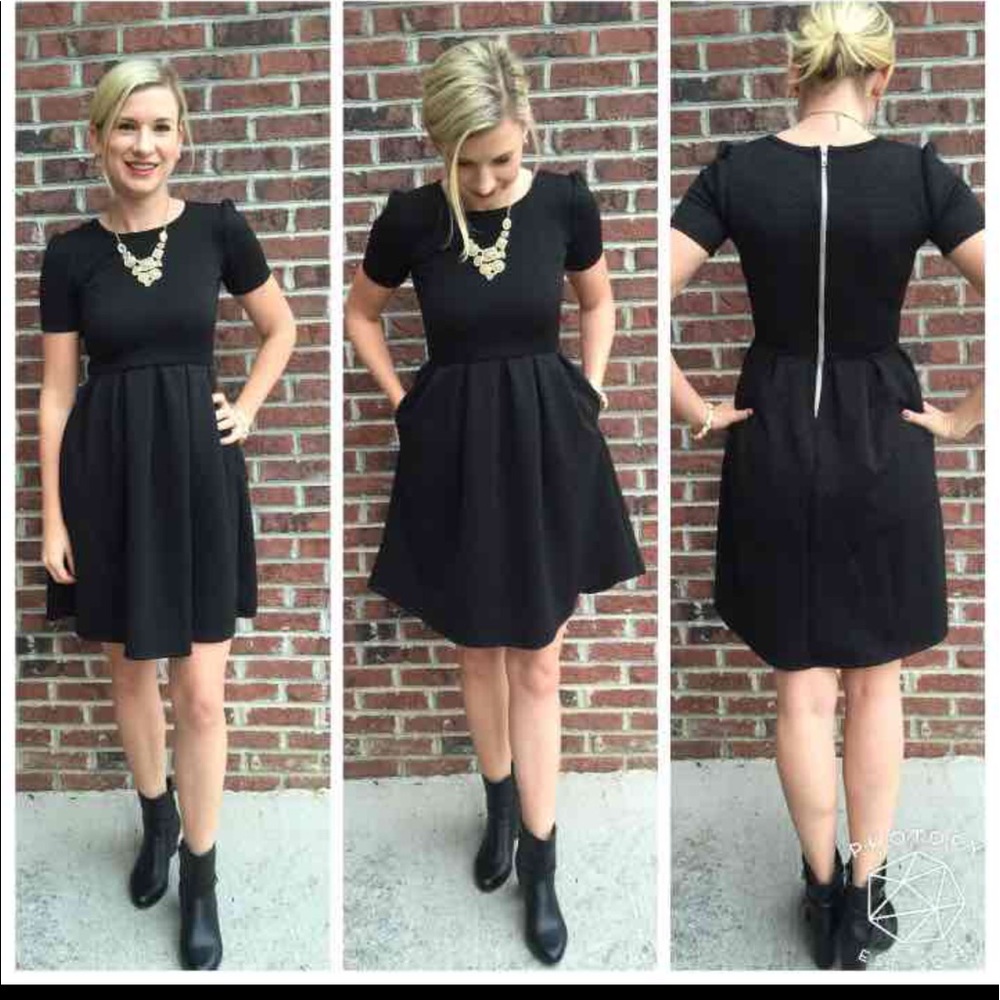 Black Amelia Lularoe