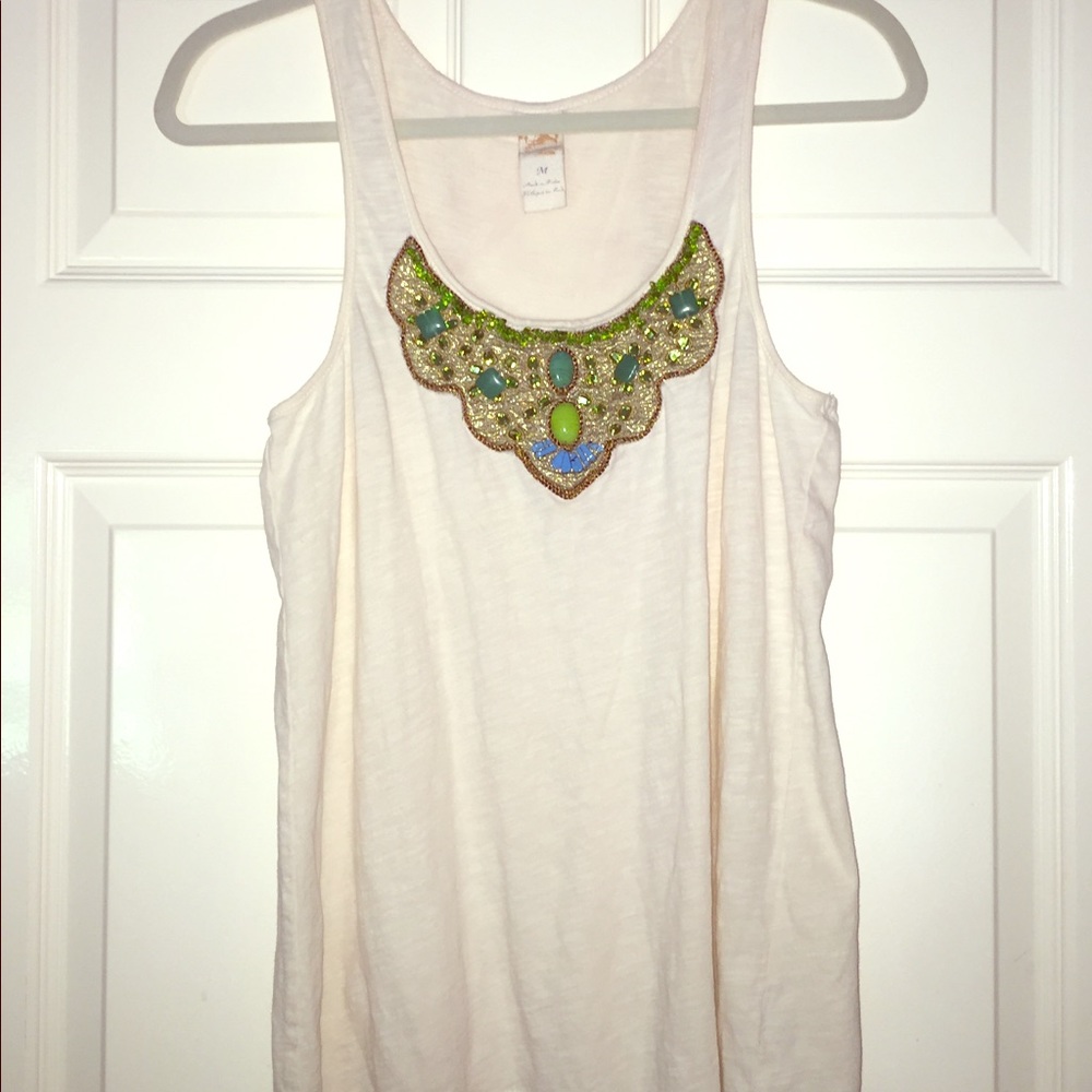 Cute tank with green / blue beads