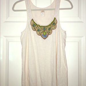 Cute tank with green / blue beads