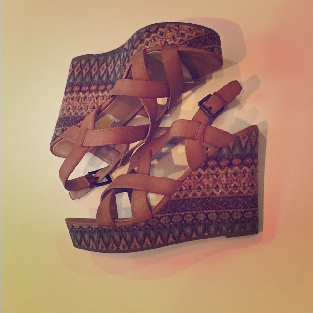 Summertime Heels🌺