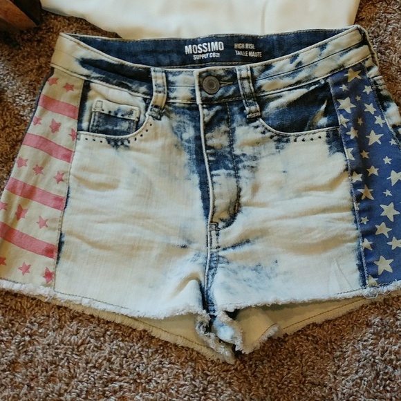 { Mossimo } 4th of July Mini Shorts - Picture 3 of 8