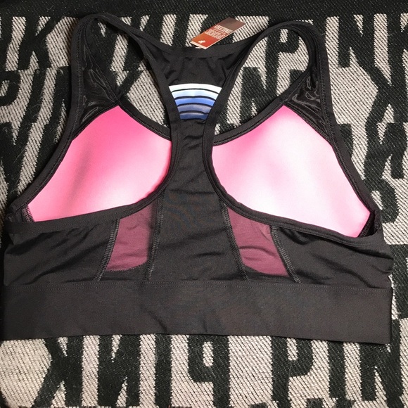 SALE💕 VS PINK LIGHTLY PADDED ULTIMATE BRA💋 - Picture 3 of 3