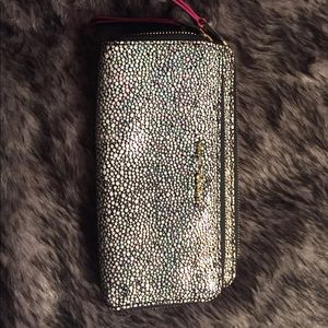 Juicy couture 3 pocket wallet