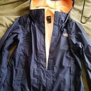 N.W.O.T. Women's North Face Dryvent Jacket (NWOT)
