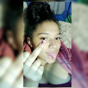 Meet your Posher, Lonie